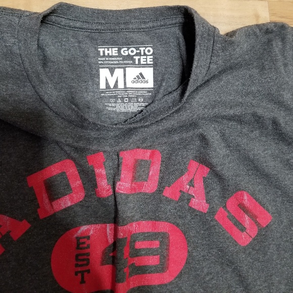 Adidas Graphic Tee - Picture 2 of 5